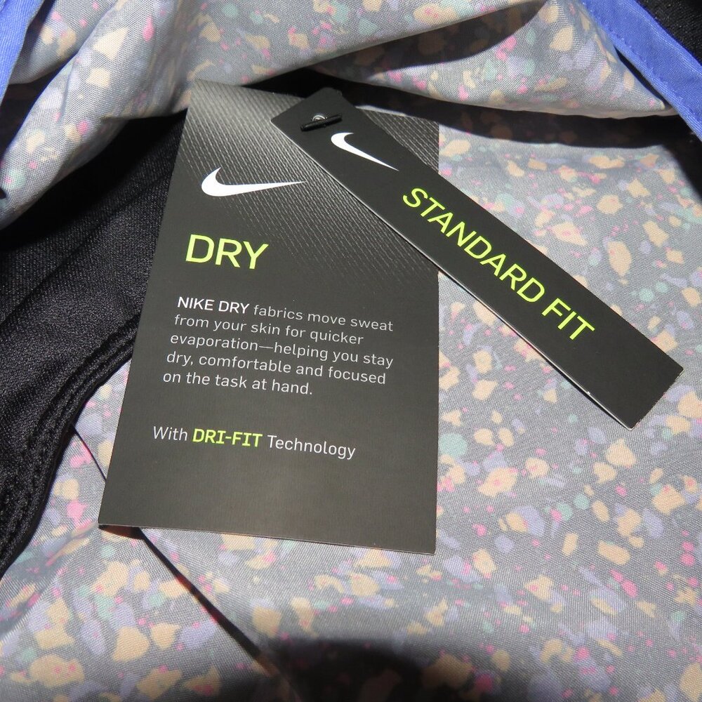 Nike Standard Fit Shorts Size XL NWT - Picture 4 of 4